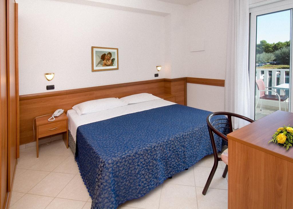 Hotel Clipper Giulianova Bilik gambar