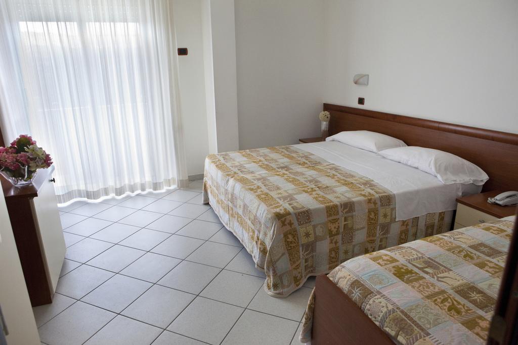 Hotel Clipper Giulianova Luaran gambar
