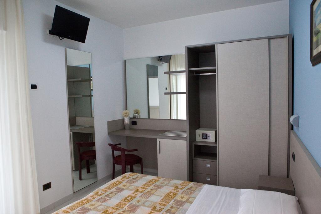 Hotel Clipper Giulianova Luaran gambar